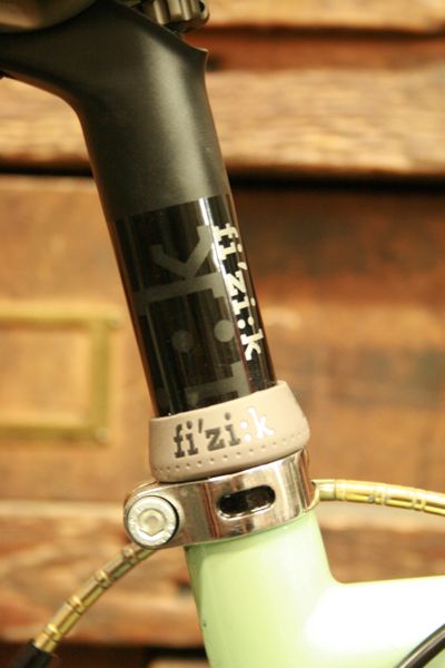 Fizik cyrano best sale seatpost